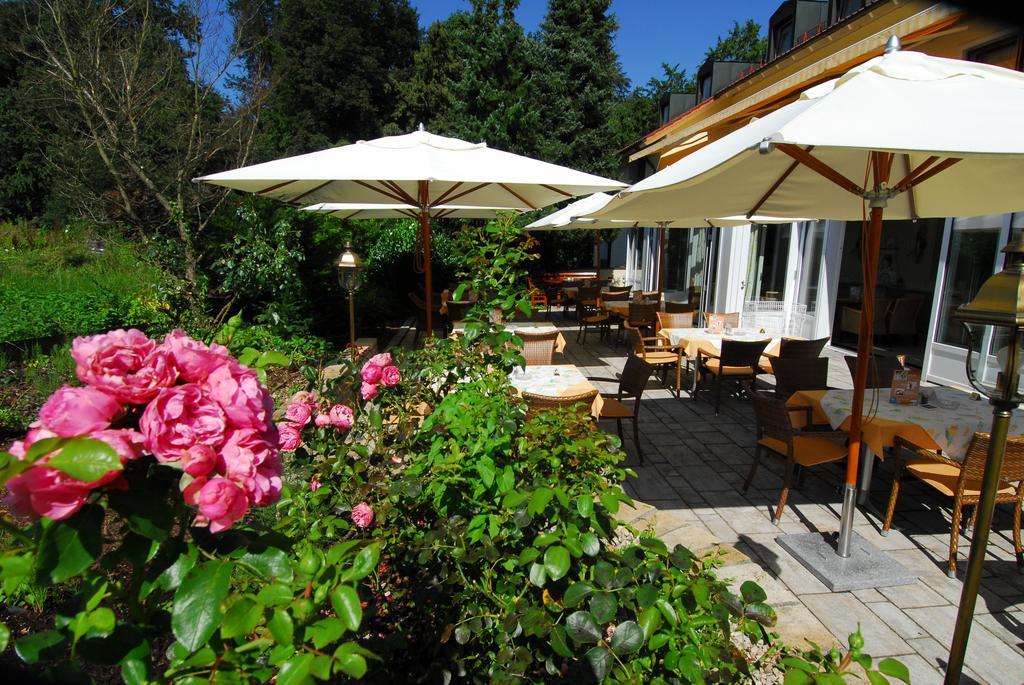 Hotel Dreifluessehof Passau Bagian luar foto